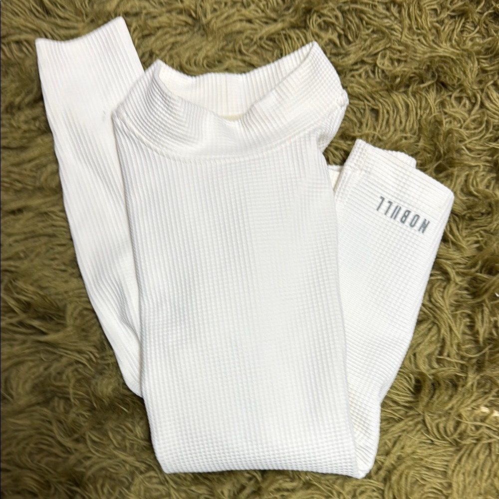 NOBULL White Ribbed Shirt